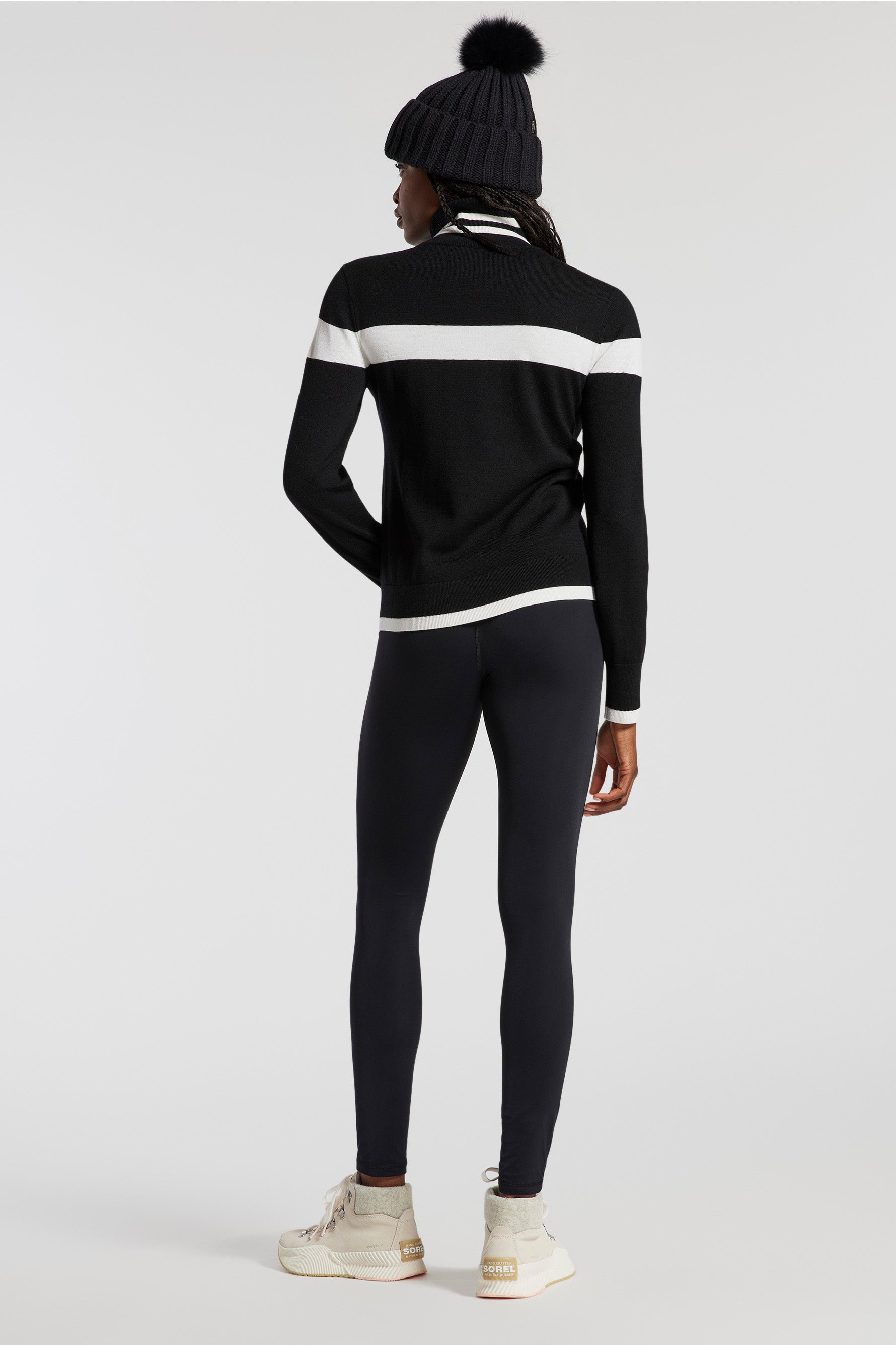 We over me leggings top